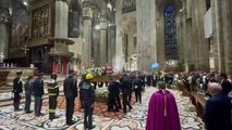 I funerali in Duomo delle vittime dell'incendio
