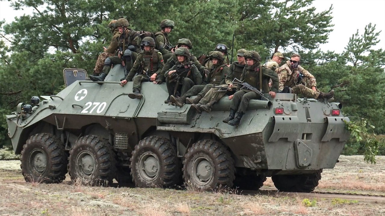 Angst in polnischen grenzregionen: knallgeräusche von militärübungen
