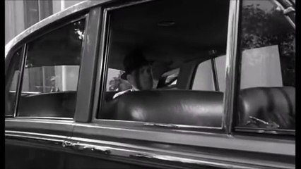 Sombras de sospecha (The Naked Edge) 1961 - Película completa en español