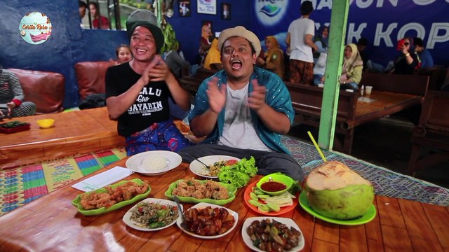 Warung Legendaris Betawi, Sedia Opor Ayam Kuning Betawi