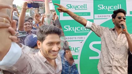 കൊല്ലത്ത് മുണ്ട് മടക്കി കുത്തി മാരാർ, തകർപ്പൻ എൻട്രി