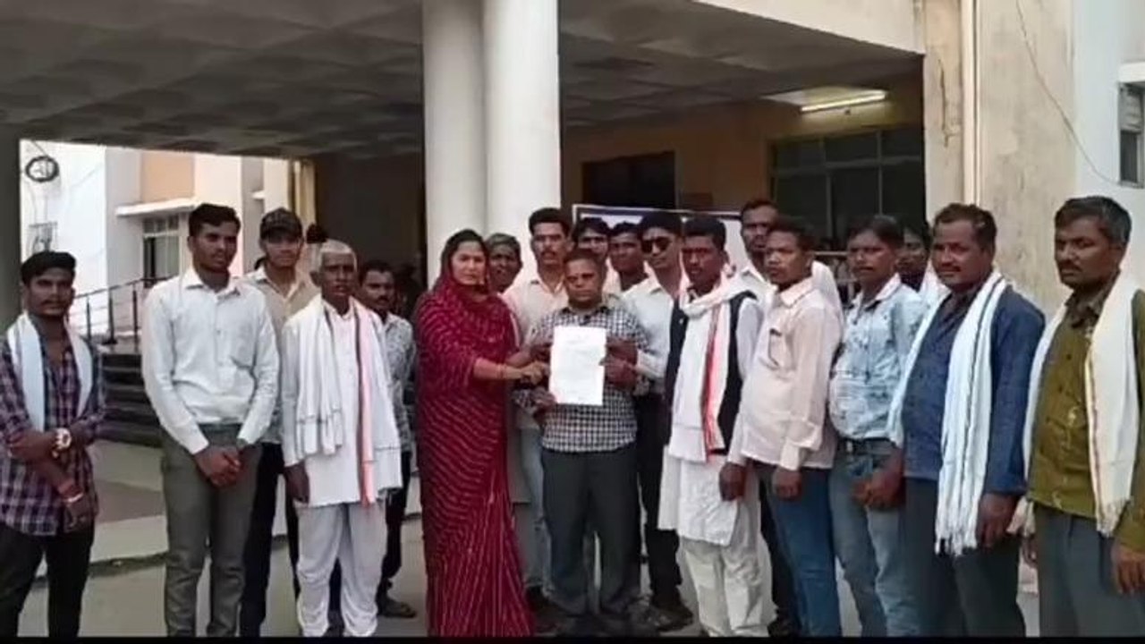बैतूल: मणिपुर में आदिवासी बहनों के साथ हुई घटना के विरोध में सौंपा ज्ञापन....देखें खबर