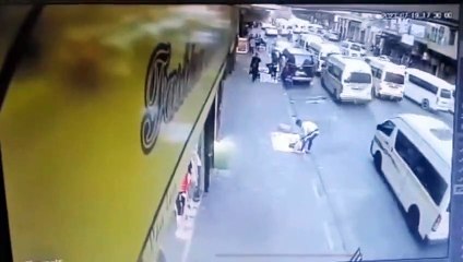 Explosión de tubería de gas en calle de Johannesburgo