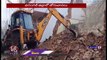 Officials Demolishing Old Buildings Amid Heavy Rains _ Warangal _ V6 News