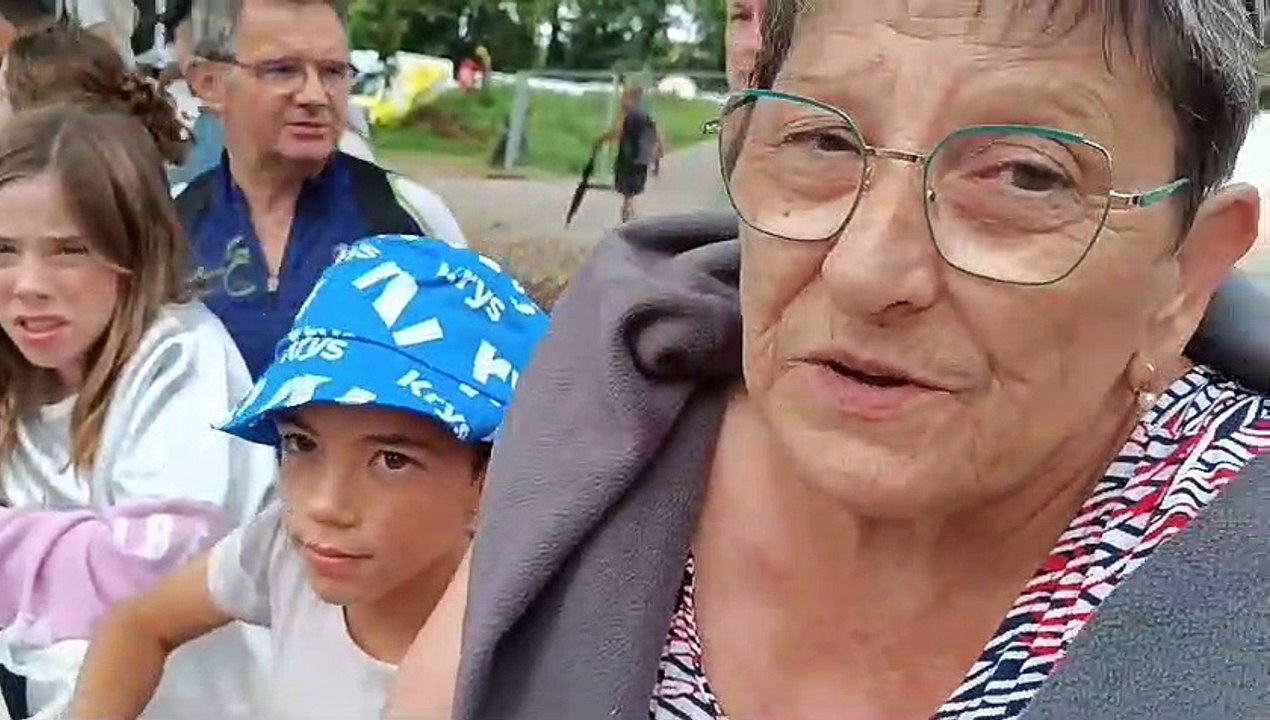 Jocelyne et ses petits-enfants