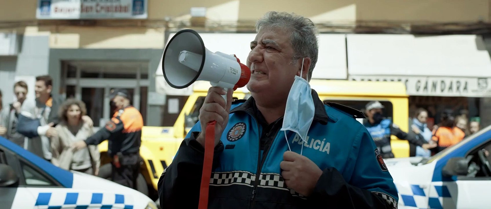 Desmadre incluido - Tráiler oficial