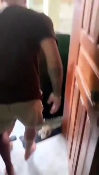 Integrante do Bonde das Maravilhas é agredida pelo ex na frente da filha