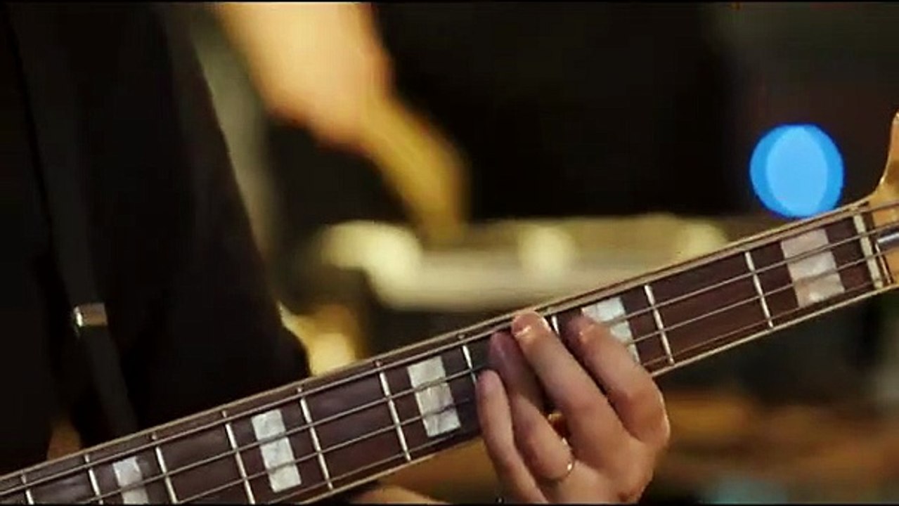 Chiloo - Je men vais (live acoustique)