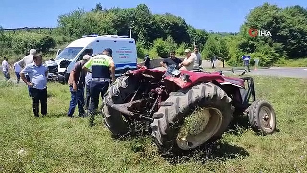 Un véhicule de transport de patients et un tracteur sont entrés en collision： 1 blessé grave