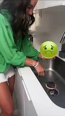 El truco para limpiar el desagüe de la cocina