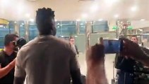 Onana arriving Manchester