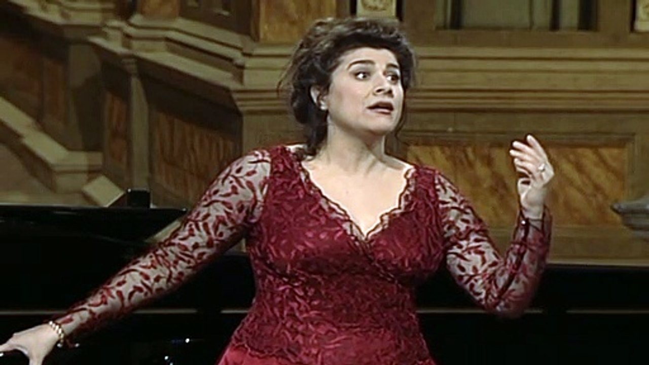 CECILIA BARTOLI — Oiseaux, si tous les ans K307 – WOLFGANG AMADEUS MOZART (1756-1791) | from CECILIA BARTOLI — LIVE IN ITALY - (1998)