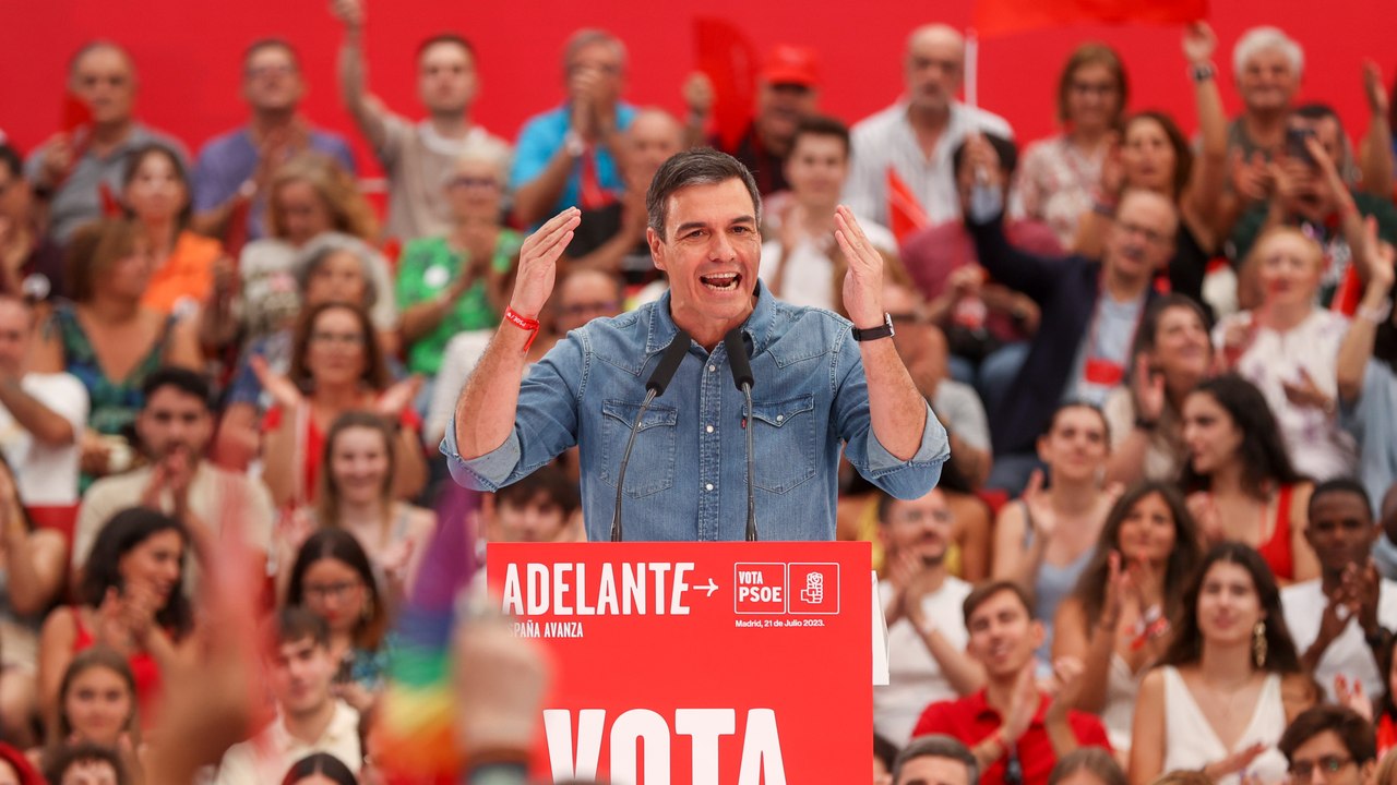 Sánchez: "Busco votos hasta debajo de las piedras"