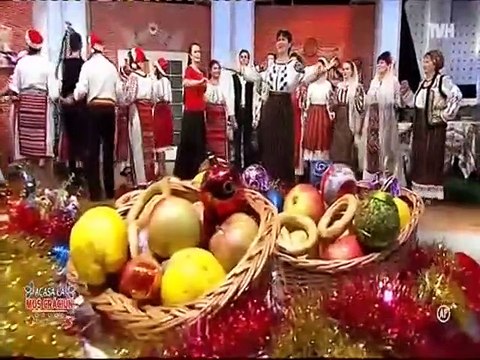Cristina Gheorghiu - Locu-i mare, bun de joc (Acasa la Mos Craciun - Tvh - 25.12.2016)