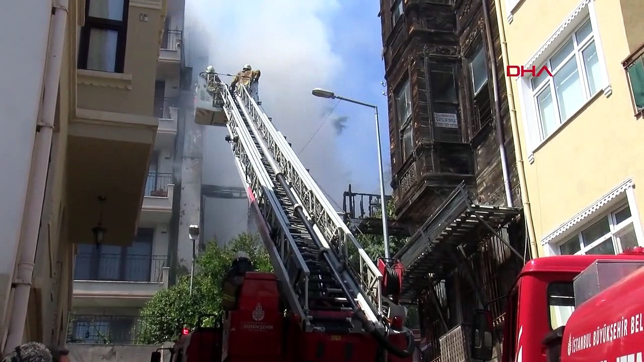 INCENDIE DANS UN BÂTIMENT EN BOIS DE 3 ÉTAGES À SARIYER- 3