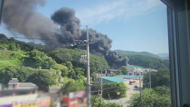 경기 남양주 플라스틱 재활용 공장에서 불... 진화 중 / YTN