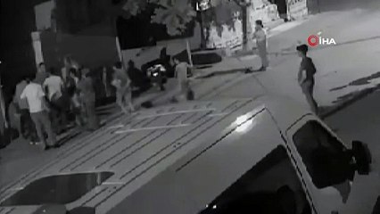 Les adultes ont participé au combat des enfants, le quartier s'est transformé en champ de bataille