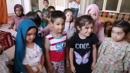 Cadeau de vélo pour les enfants en cours de Coran