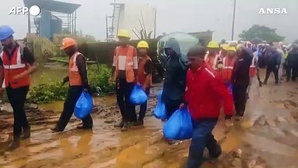 Frana in India, decine di morti e dispersi