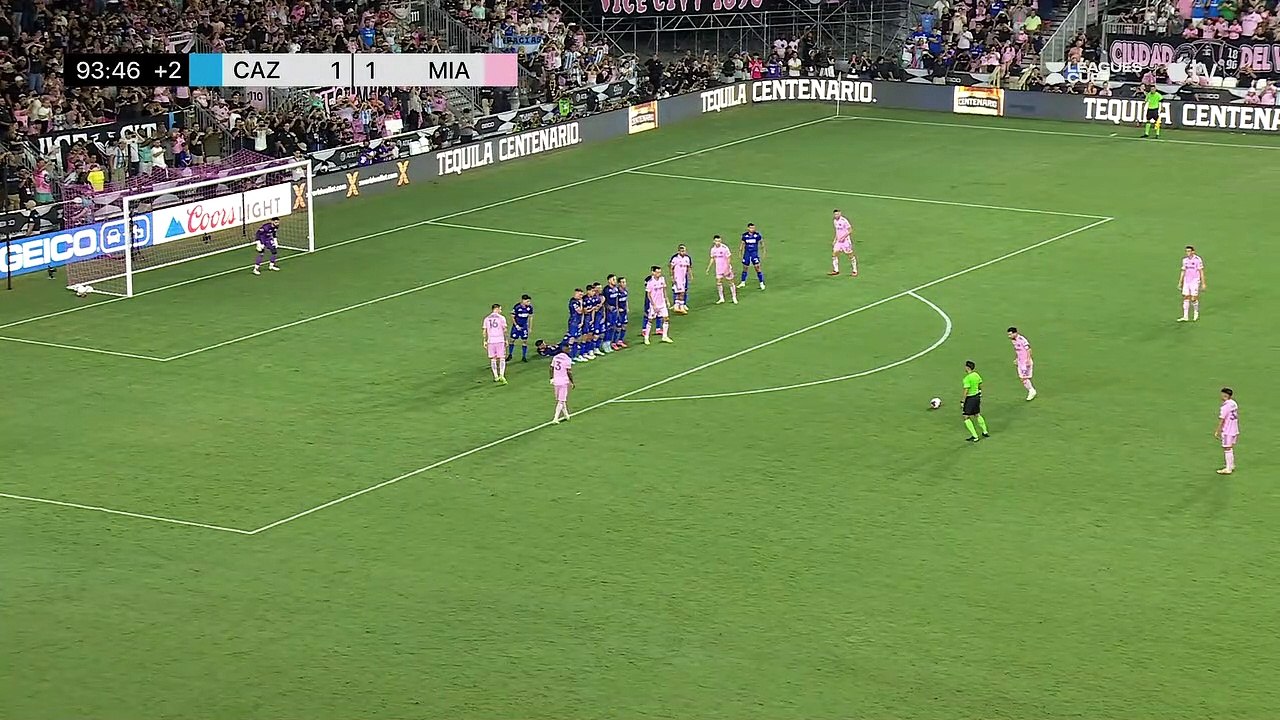 Primer Gol de Messi con el Inter