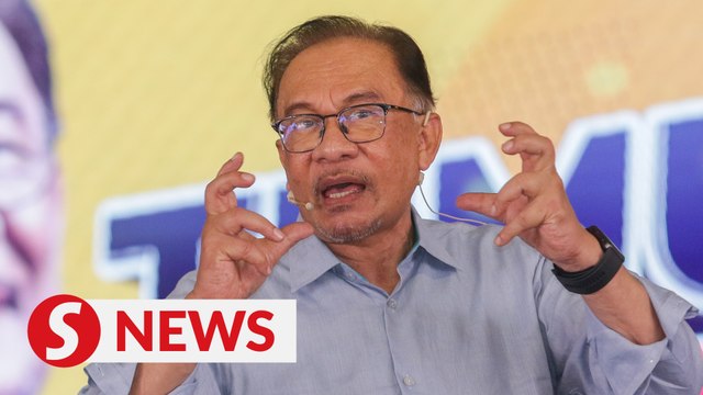 Don’t let yourselves be used, help save Malaysia, Anwar tells youths