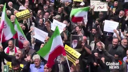 İslam ülkeleri Kur'an için meydanlarda