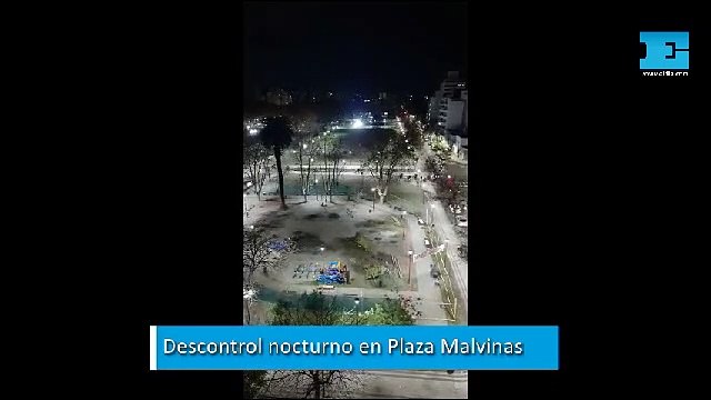 Otra noche de descontrol y ruidos en Plaza Malvinas
