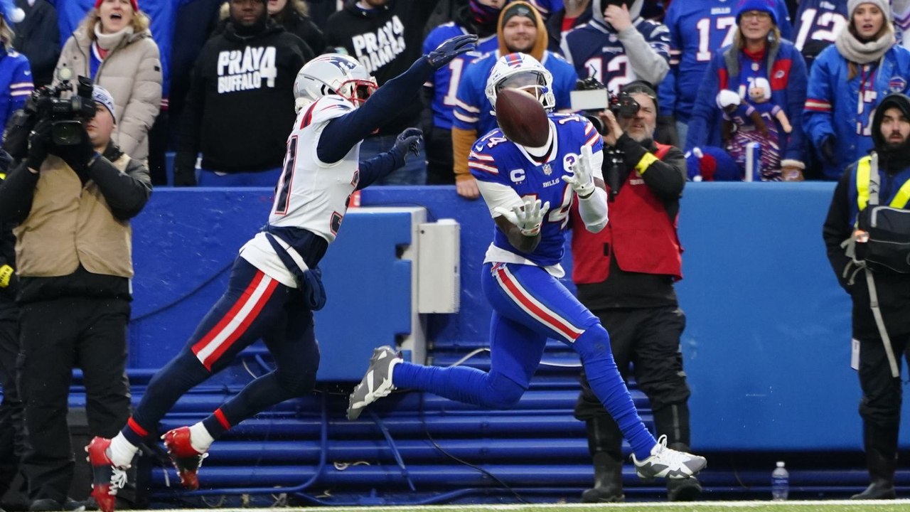 NFL 23-24 DFS Preview: Will Stefon Diggs Begin To Fall Off?