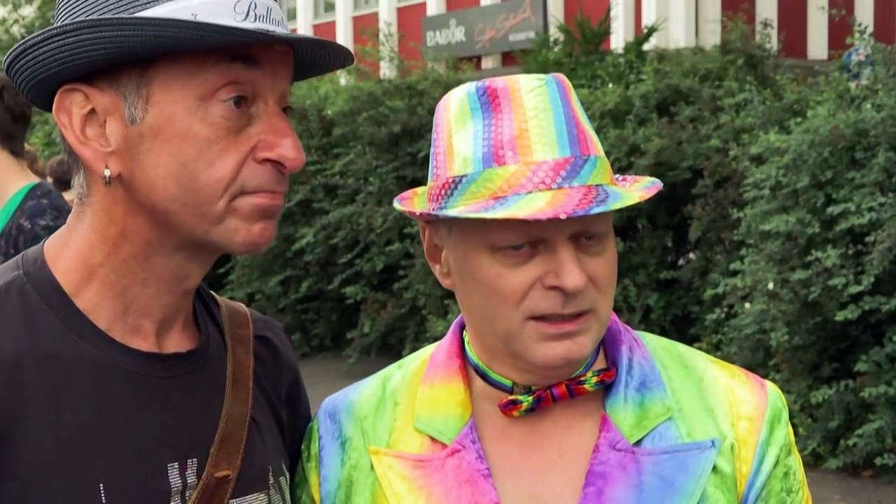 Hunderttausende feiern und demonstrieren beim CSD in Berlin