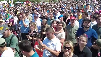 Les stars turques ont coupé le souffle dans le ciel d'Isparta