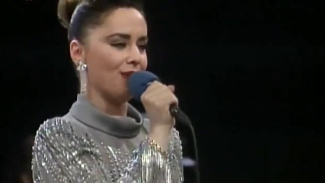 Ayşe Mine / Gel gönlümü yerden yere vurma güzel