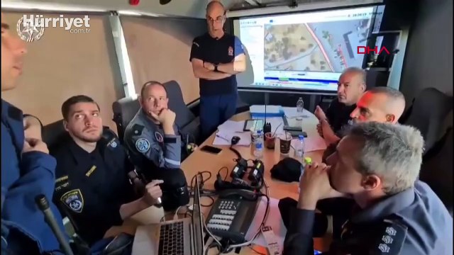 Yunanistan orman yangınlarıyla boğuşuyor: Rodos Adası’nda en az 2 bin kişi tahliye edildi