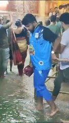 Télécharger la video: The ramp of the Mahakal temple became a waterfall: water reached the sanctum sanctorum from Nandi Hall