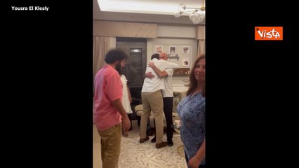 Zaki incontra gli attivisti dopo la liberazione