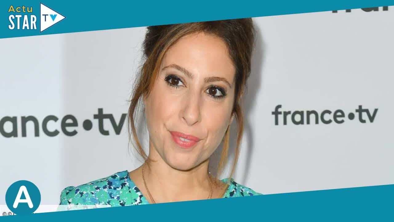 « Mon gang » : Léa Salamé partage des clichés de ses vacances en famille