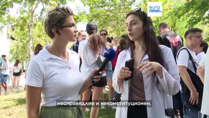 Акция протеста студентов-медиков в Тиране