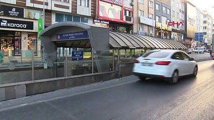 Tramvayda çıkan kavgada bir kişi bıçakla yaralandı