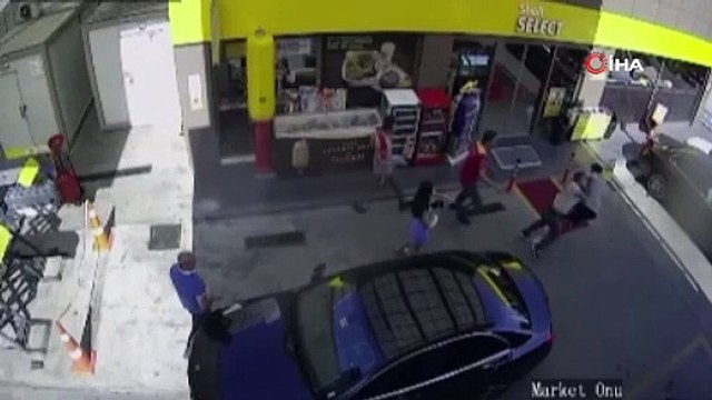 Beşiktaşlı futbolcu Emrecan Uzunhan'a saldırı anının görüntüleri ortaya çıktı