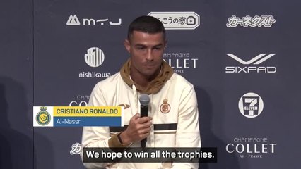 Video herunterladen: Ronaldo targeting 'all the trophies' with Al-Nassr