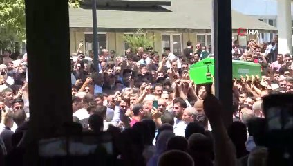 HÜDA PAR Adana İl Sekreteri Sacit Pişgin'in cenazesi binlerce kişinin katılımıyla defnedildi