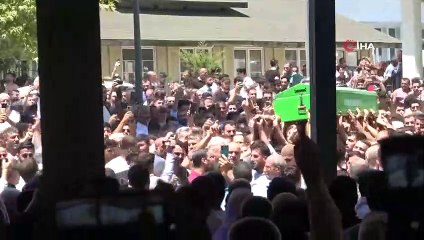 Le secrétaire provincial de HUDA PAR Adana, Sacit Pişgin, a été enterré avec la participation de milliers de personnes