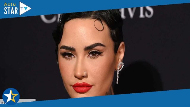 « Je souffre de déficiences visuelle et auditive » : Demi Lovato évoque les séquelles dues à son ove