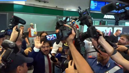 Video Patrick Zaki all'arrivo in Italia accolto dal rettore UniBo