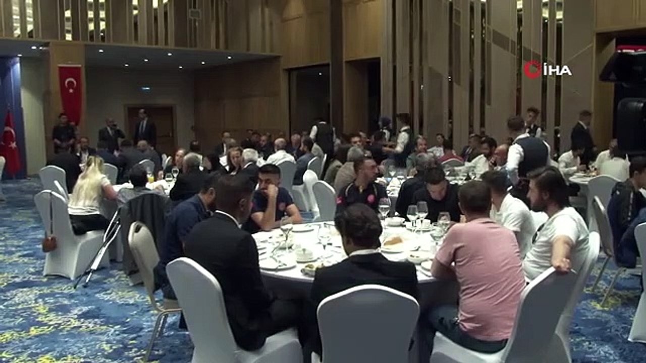 Président de la Grande Assemblée Nationale de Turquie Numan Kurtulmuş：Nous visons une Turquie avec des mots forts et un pouvoir puissant.