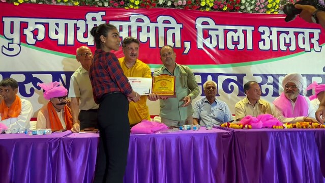 समाज की प्रतिभाओं को आगे लाने में सम्मान समारोह की बड़ी भूमिका