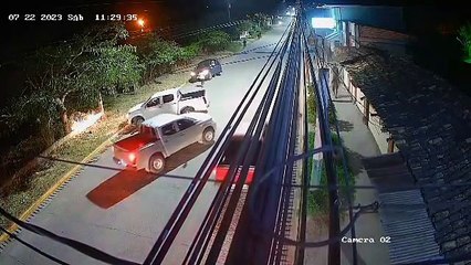 Vehículo militar provoca que conductor choque en Siguatepeque