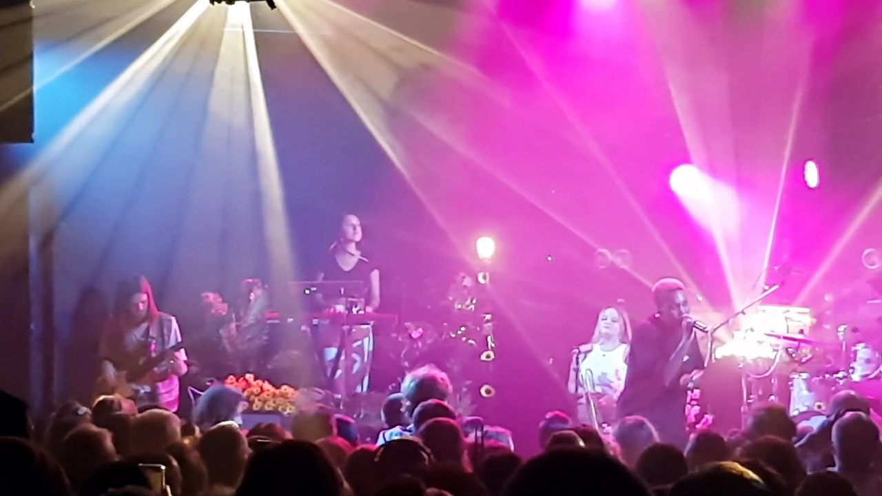 Arlo Parks en Concert au Trabendo | movie | 2021 | Official Clip
