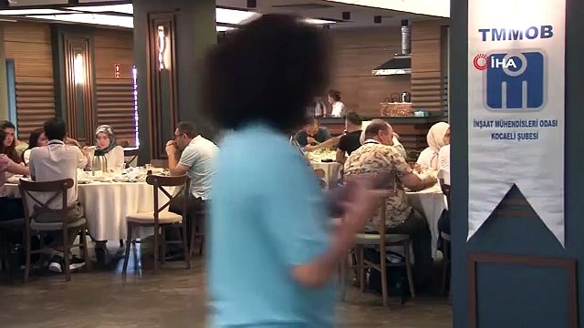 Les bâtiments qui ont vu le tremblement de terre à Kocaeli seront inspectés