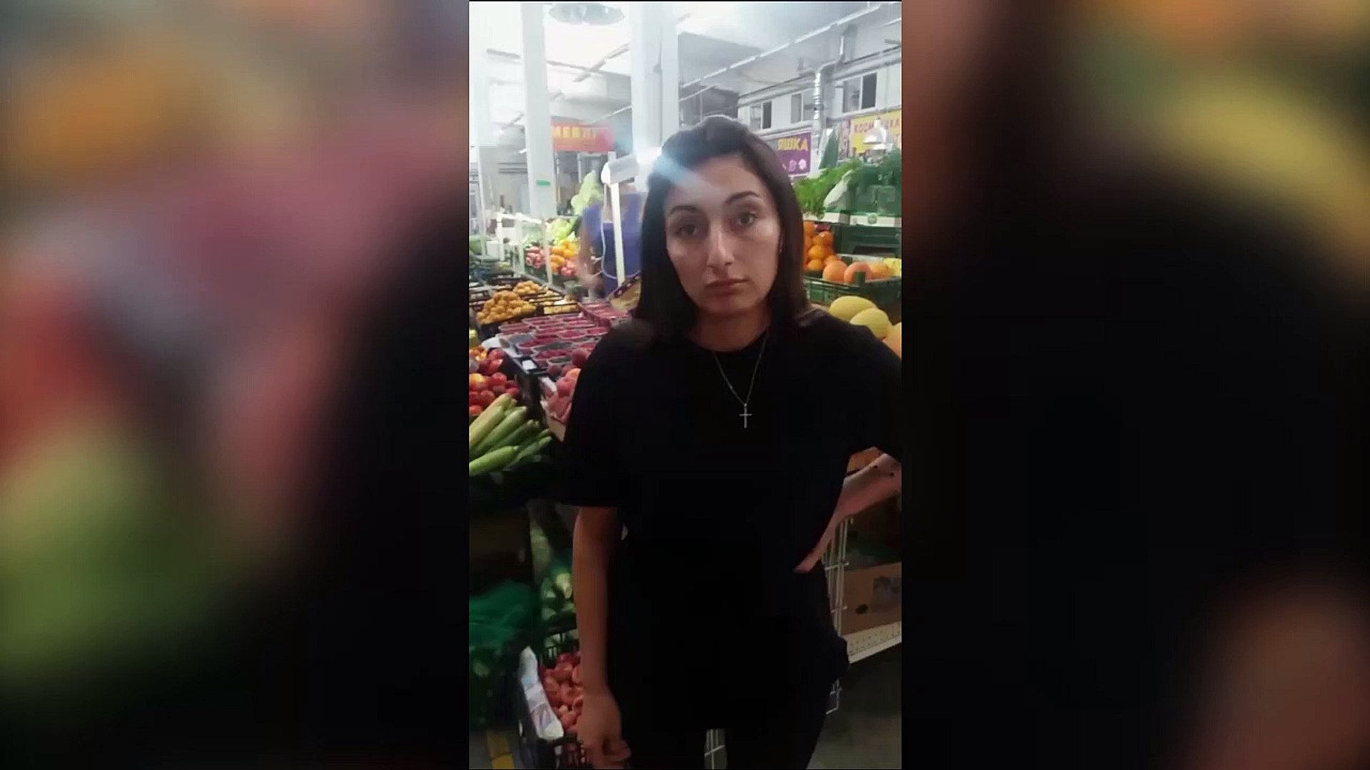 ⁣Скандал у Броварах – Продавчиню змусили вибачатися за образу військових