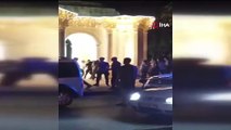 Adana’da dondurmacılar parkta birbirine girdi: Arbede anları kamerada